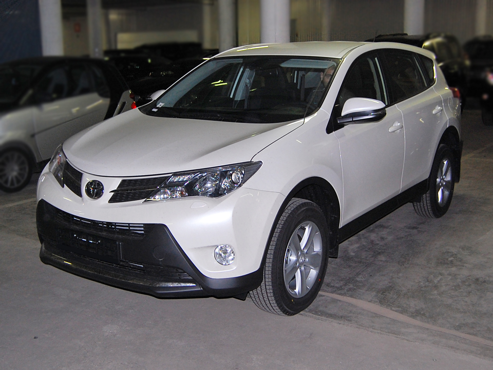 Toyota RAV4 CA40