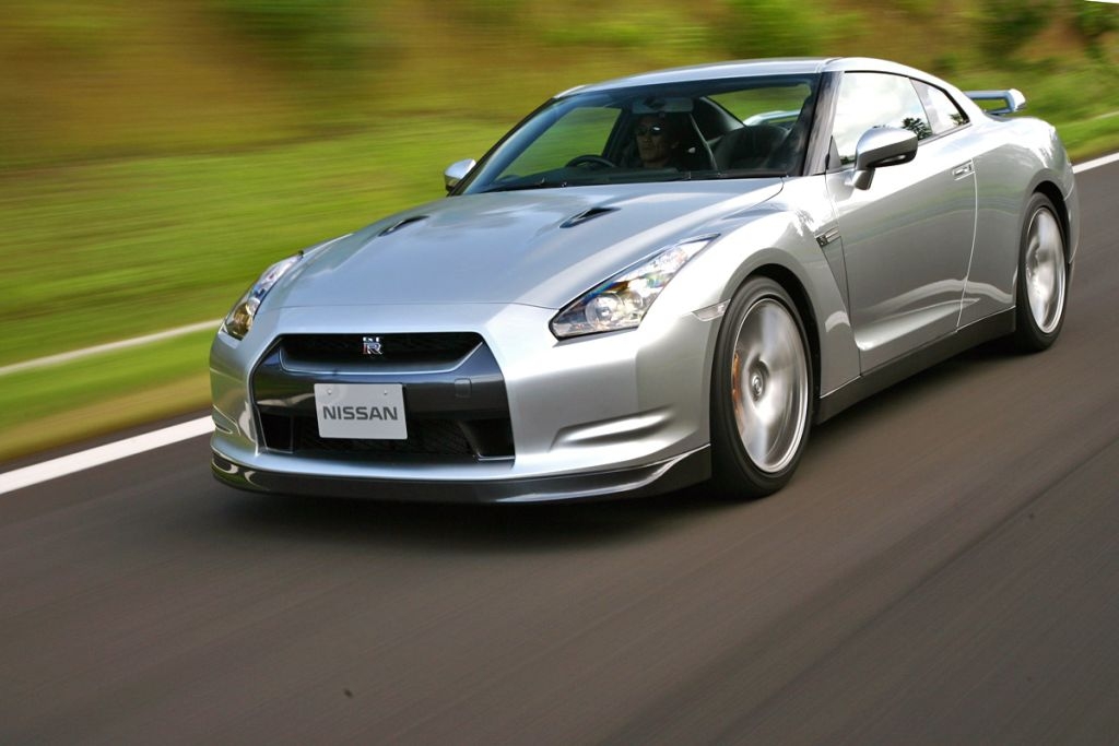 Nissan GT-R
