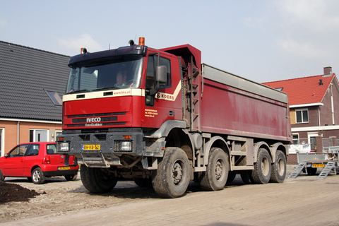 Iveco EuroTrakker