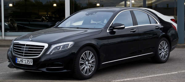 Mercedes S-Class W222