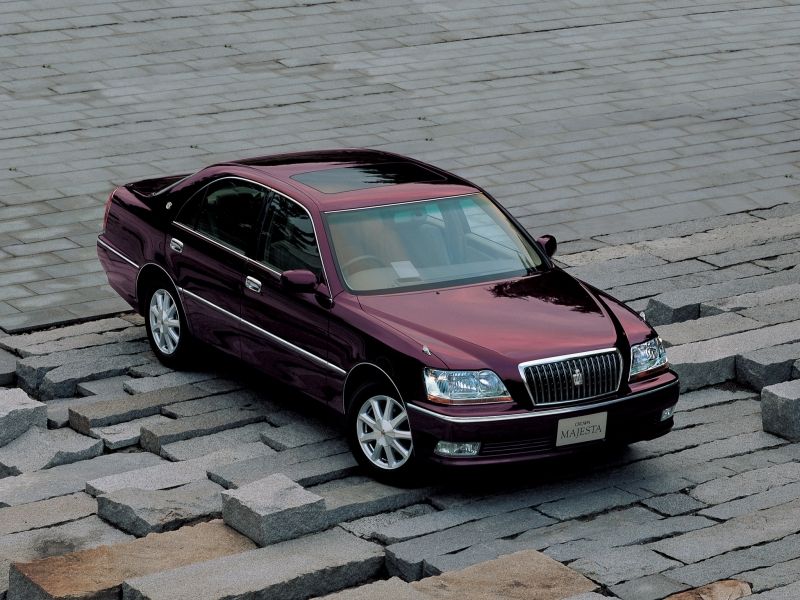 Toyota Crown Majesta
