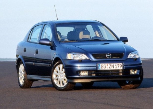 Opel Astra II